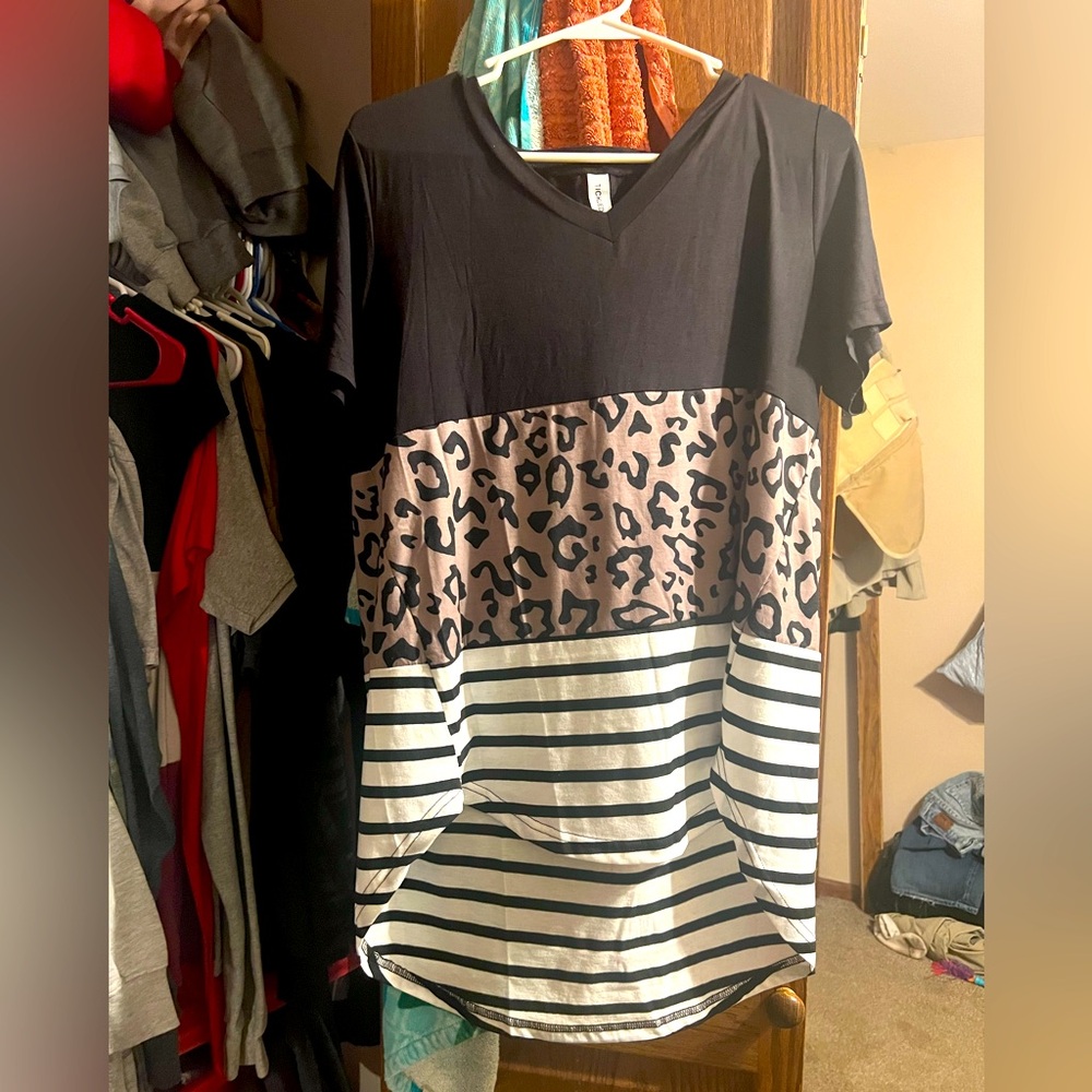 Women’s shirt